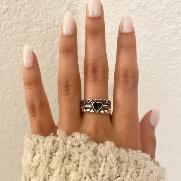 925 Sterling Silver Black Heart Minimalist Ring Vintage Boho Stackable Ring Band - Picture 2 of 7